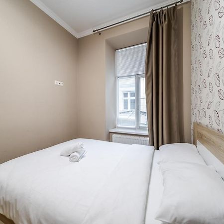 Apartment On Stavropihiiska Street 1 Lviv Luaran gambar