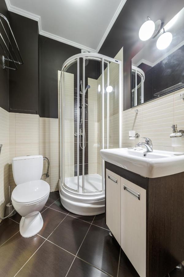 Apartment On Stavropihiiska Street 1 Lviv Luaran gambar