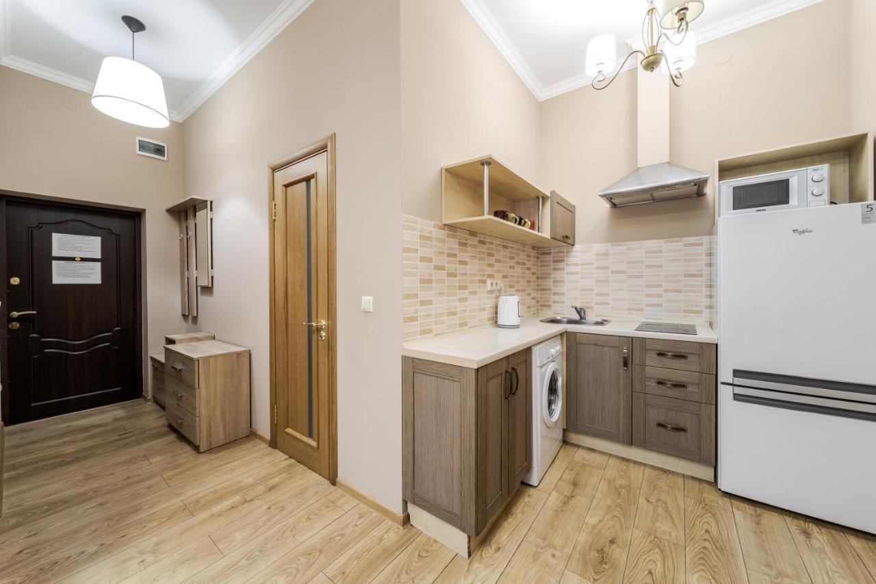 Apartment On Stavropihiiska Street 1 Lviv Luaran gambar