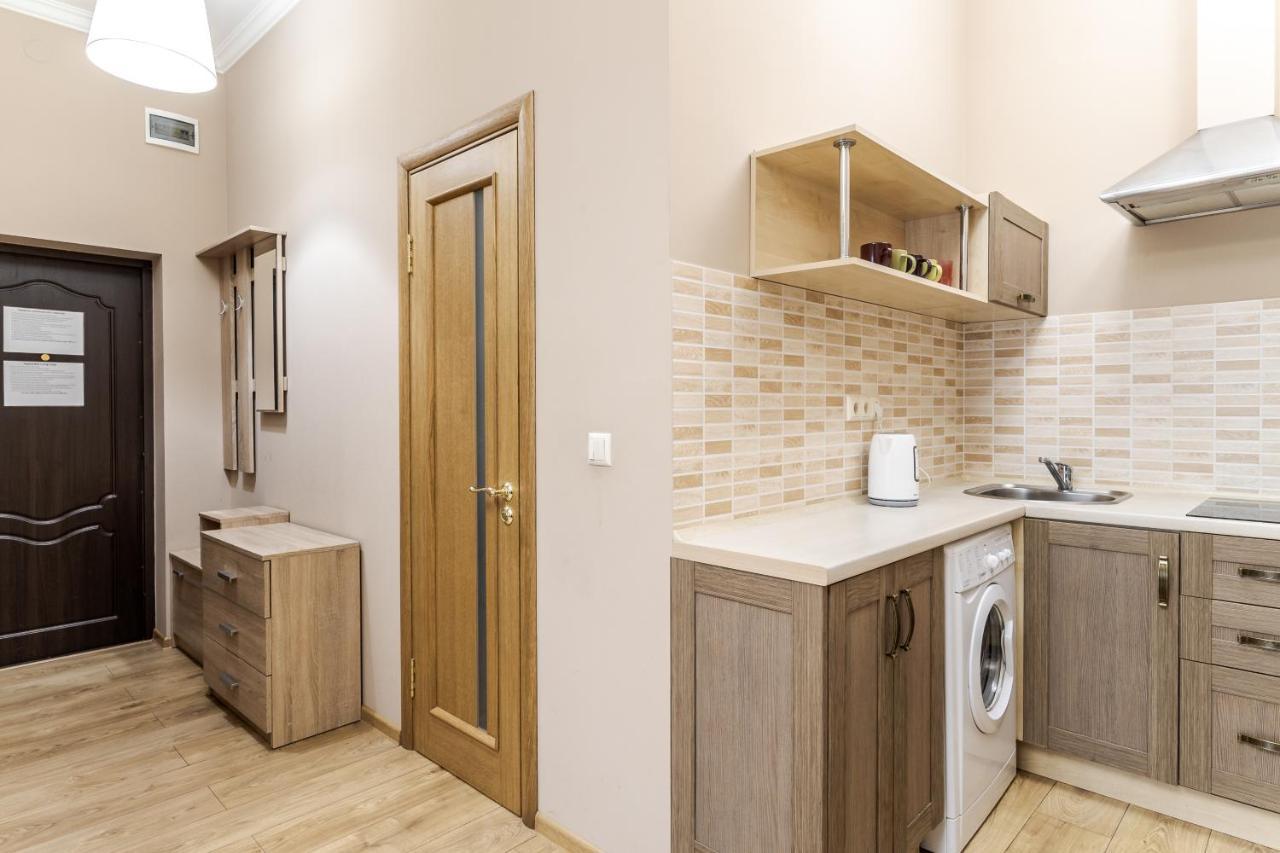 Apartment On Stavropihiiska Street 1 Lviv Luaran gambar