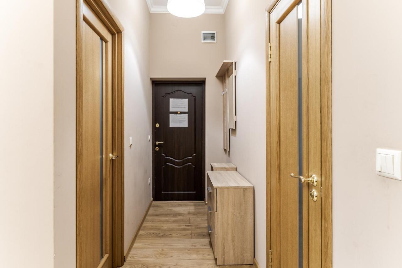 Apartment On Stavropihiiska Street 1 Lviv Luaran gambar