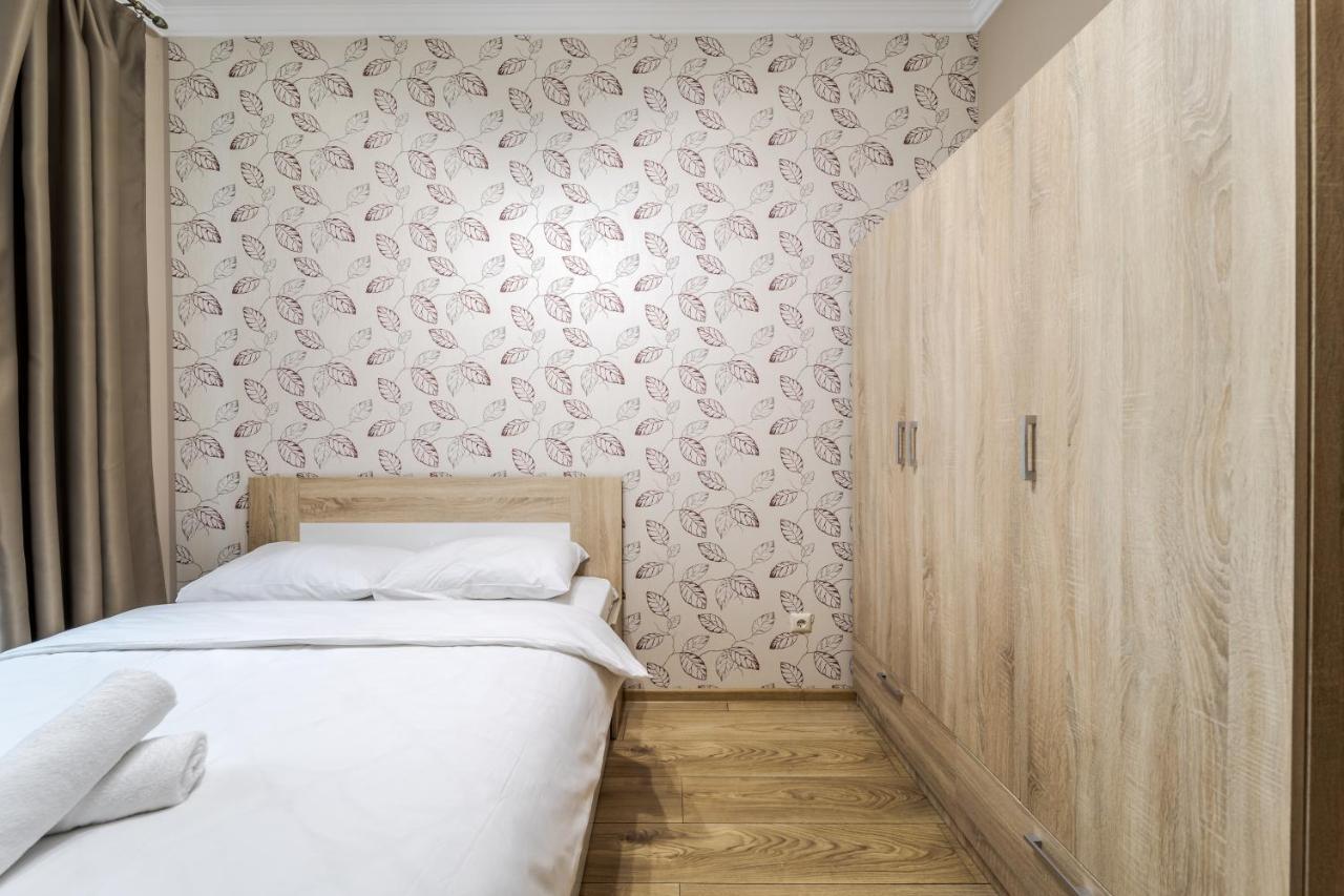 Apartment On Stavropihiiska Street 1 Lviv Luaran gambar