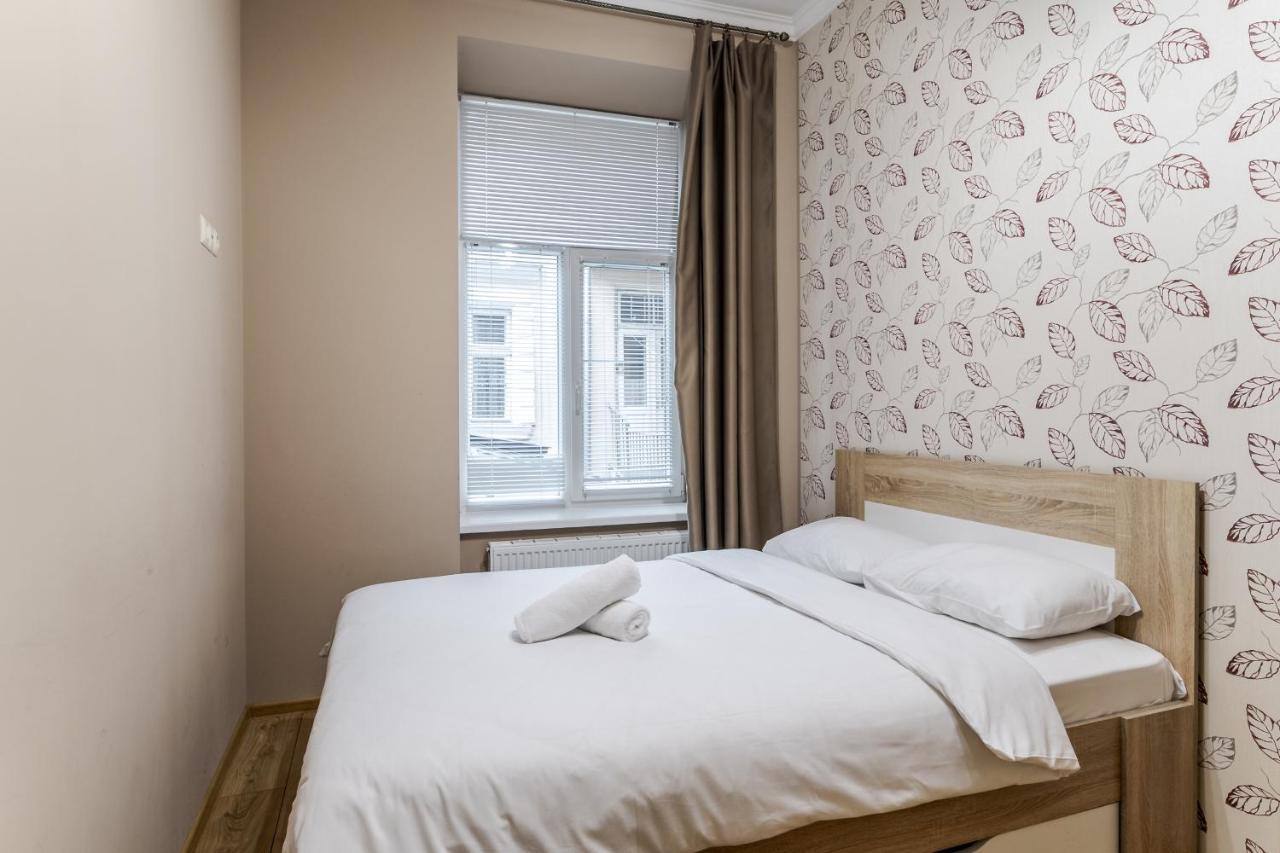 Apartment On Stavropihiiska Street 1 Lviv Luaran gambar